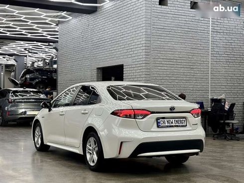 Toyota Corolla 2020 - фото 5