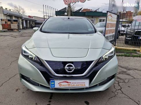 Nissan Leaf 2018 - фото 2