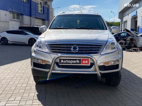 SsangYong Rexton 2013 серый - фото 2