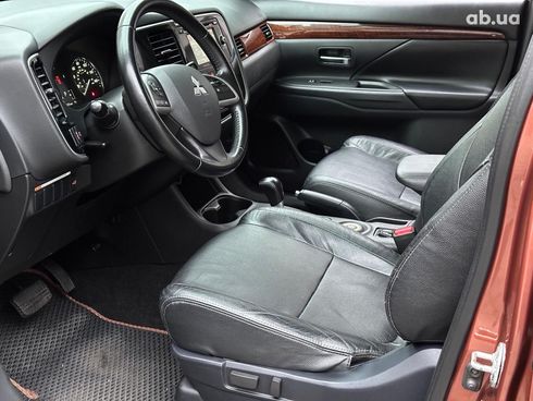 Mitsubishi Outlander 2013 коричневый - фото 18