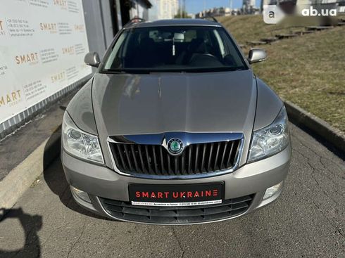 Skoda Octavia 2010 - фото 9