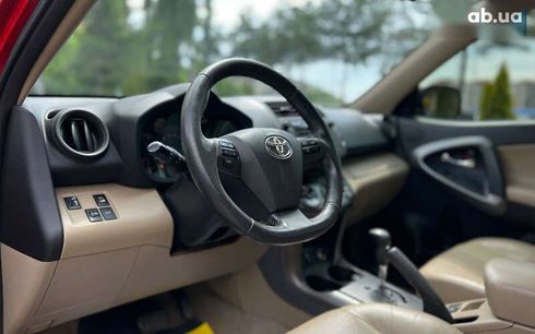 Toyota RAV4 2012 - фото 17