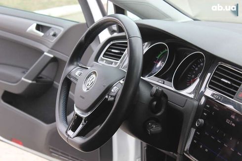Volkswagen e-Golf 2019 - фото 30