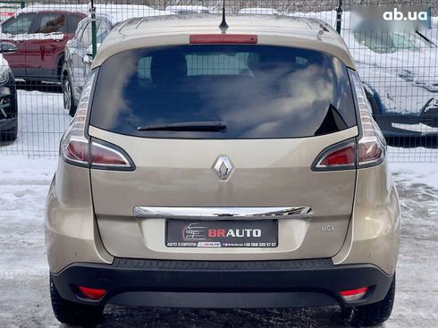 Renault Scenic 2015 - фото 19