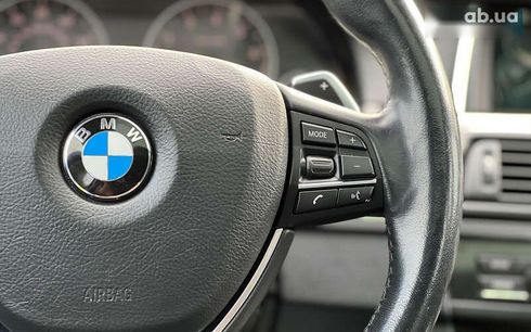 BMW 5 серия 2015 - фото 12