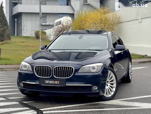 BMW 740 2011 - фото 1
