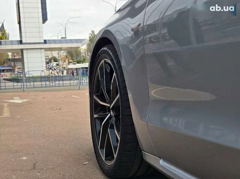 Audi A8 2017 - фото 12