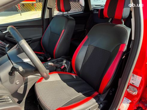 Ford Focus 2013 красный - фото 19