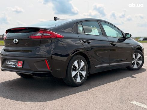 Hyundai Ioniq 2018 черный - фото 8