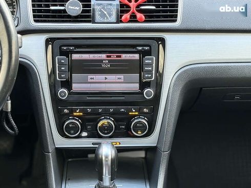 Volkswagen Passat 2011 - фото 8