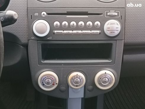 Mitsubishi Colt 2006 красный - фото 21