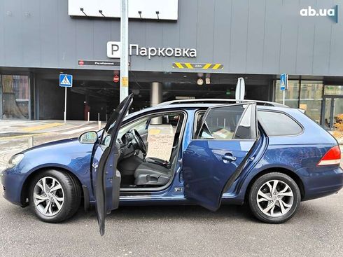 Volkswagen Golf 2010 - фото 11