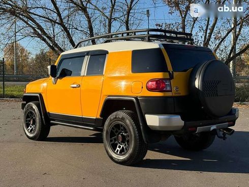 Toyota FJ Cruiser 2007 - фото 7