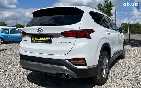 Hyundai Santa Fe 2019 - фото 6