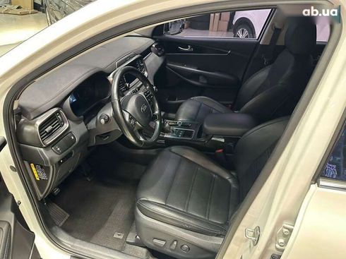 Kia Sorento 2017 - фото 18