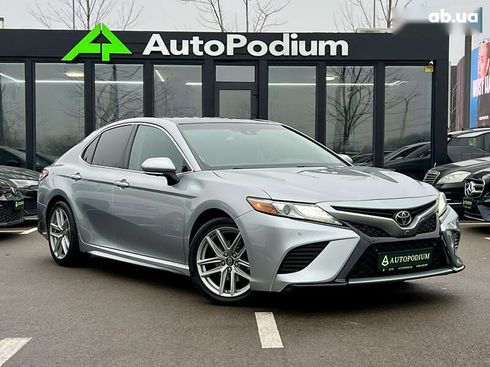 Toyota Camry 2018 - фото 7
