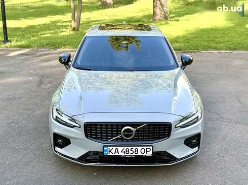 Volvo S60 2024 - фото 20