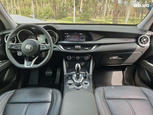 Alfa Romeo Stelvio 2020 - фото 26