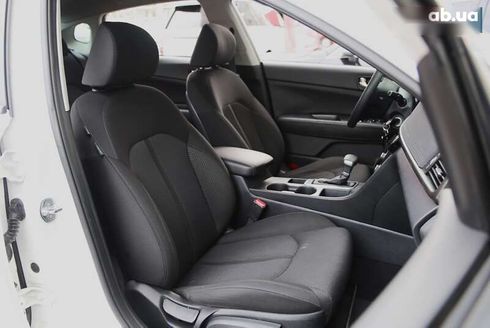 Kia Optima 2017 - фото 14