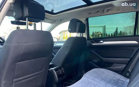 Volkswagen Passat 2015 - фото 21