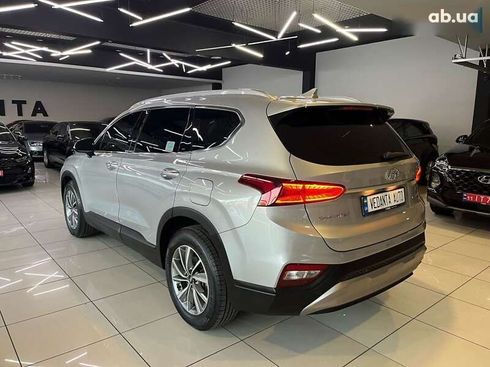 Hyundai Santa Fe 2019 - фото 6