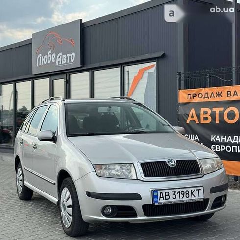 Skoda Fabia 2004 - фото 2