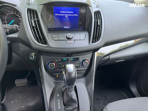 Ford Kuga 2019 синий - фото 13