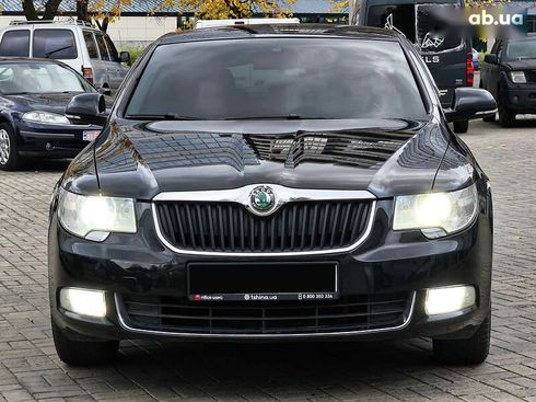 Skoda Superb 2011 - фото 3