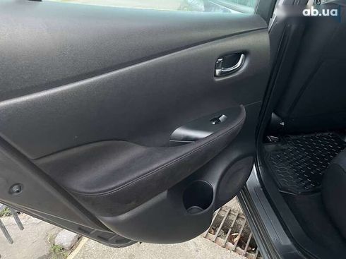 Nissan Leaf 2016 - фото 18