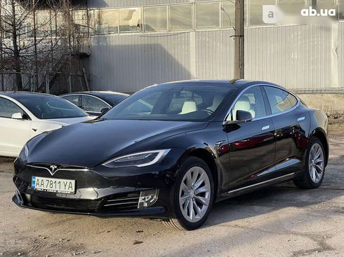 Tesla Model S 2017 - фото 6