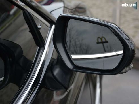 Toyota Camry 2019 - фото 30