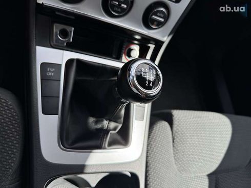 Volkswagen Passat 2009 - фото 30