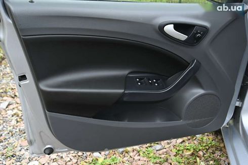 SEAT Ibiza 2011 - фото 17