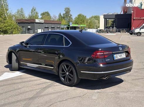 Volkswagen Passat 2017 - фото 14