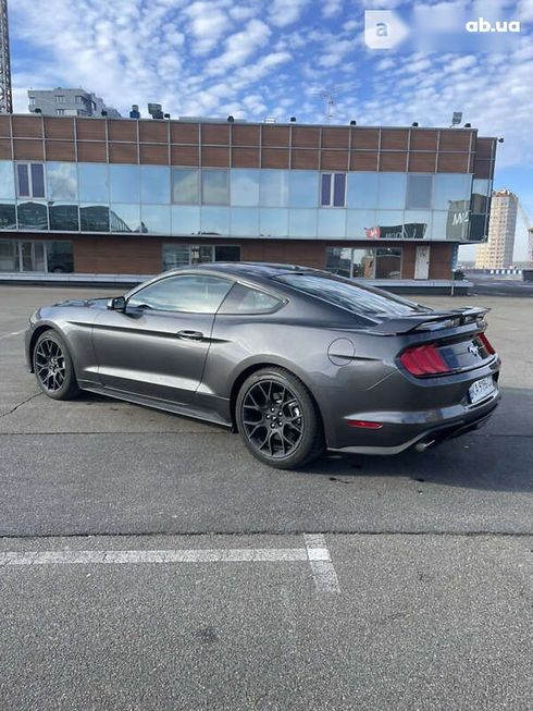 Ford Mustang 2018 - фото 8