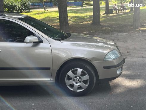 Skoda octavia a5 2006 бежевый - фото 4