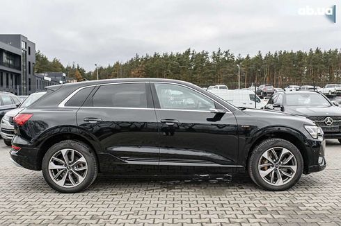 Audi E-Tron 2021 - фото 25