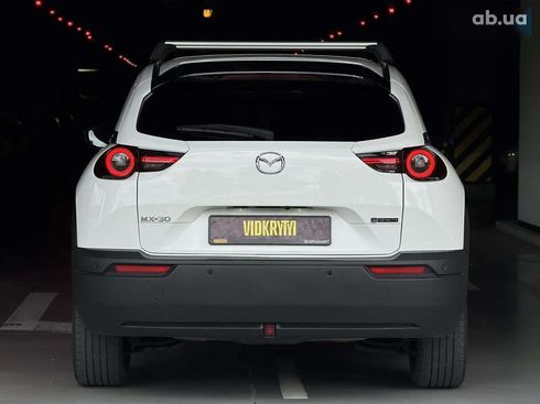 Mazda MX-30 2020 - фото 10