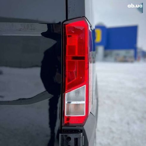 Volkswagen Crafter 2021 - фото 12