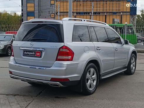 Mercedes-Benz GL-Класс 2010 серый - фото 9