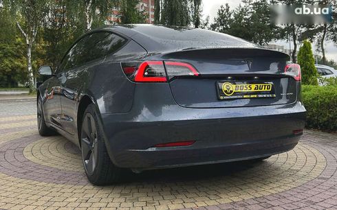 Tesla Model 3 2022 - фото 5