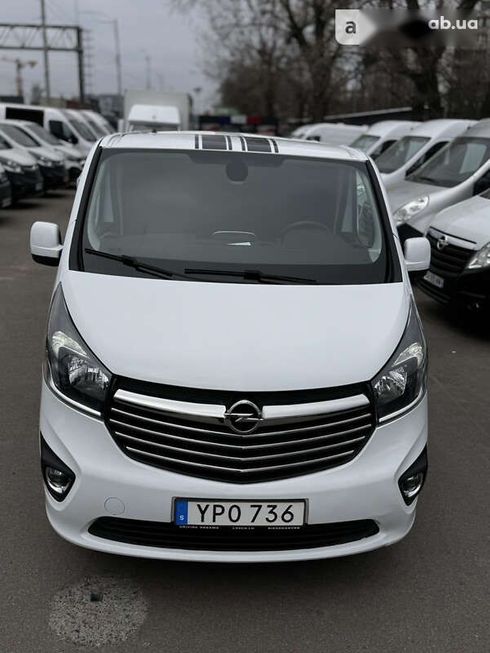 Opel Vivaro 2018 - фото 7