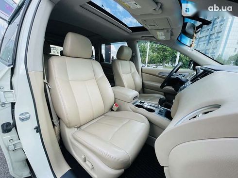 Nissan Pathfinder 2017 - фото 14