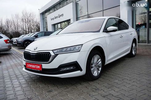 Skoda Octavia 2020 - фото 15