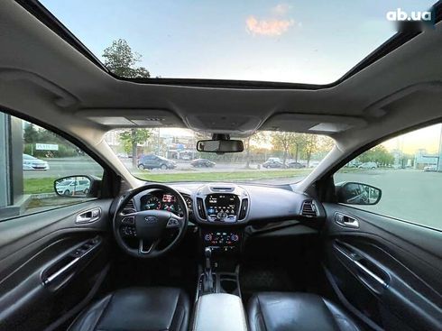 Ford Escape 2017 - фото 9
