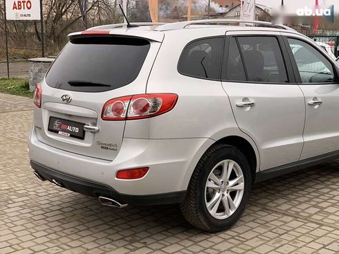 Hyundai Santa Fe 2011 - фото 16