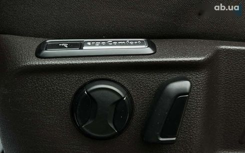 Volkswagen Passat 2015 - фото 18