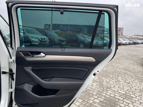 Volkswagen passat alltrack 2017 белый - фото 32