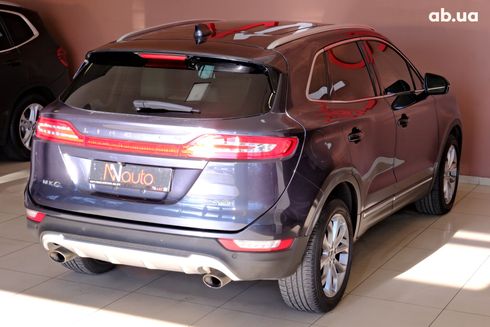 Lincoln MKC 2014 синий - фото 5