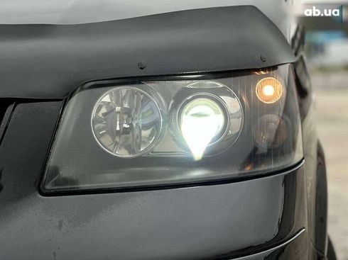 Volkswagen Multivan 2006 - фото 4